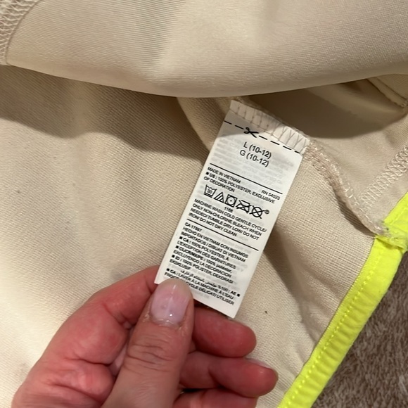 Girls coat - Picture 3 of 4